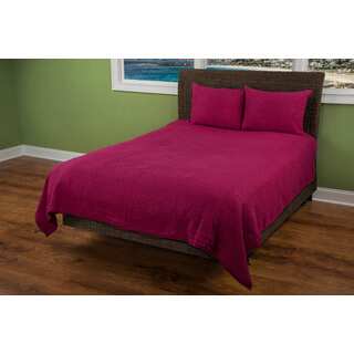 Rizzy Home Raspberry Moroccan Fling Quilt