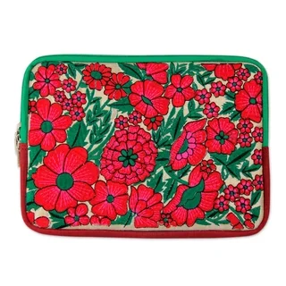Handcrafted Polyester 'Blossoming Red' Tablet Sleeve (India)