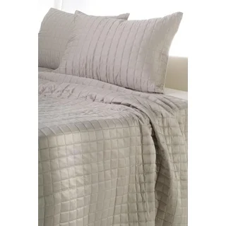 Rizzy Home Satinology Quilt Set