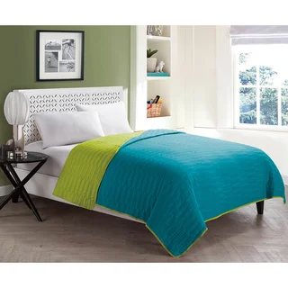 VCNY Ryder Reversible Quilt