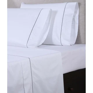 Affluence 600 Thread Count Scalloped Embroidered Sheets