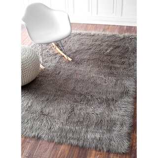 nuLOOM Cozy Soft and Plush Faux Sheepskin Solid Shag Grey Rug (5' Square)