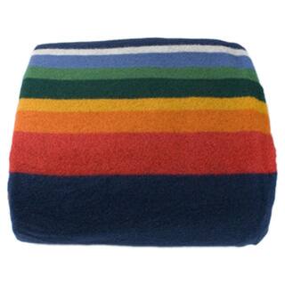 Pendleton 50750 Crater Lake Rainbow Pattern Queen-sized Blanket