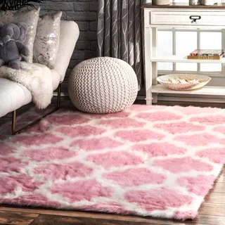 nuLOOM Cozy Soft and Plush Faux Sheepskin Trellis Shag Kids Nursery Pink Rug (4' x 6')