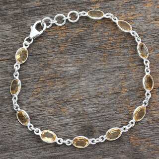 Handcrafted Sterling Silver 'Romantic Yellow' Citrine Bracelet (India)