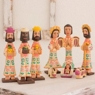 Set of 10 Pinewood 'Holy Gifts' Nativity Scene (Guatemala)