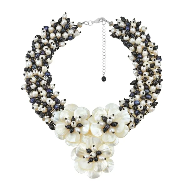 Handmade Floral Mother of Pearl and Pearl Daisy Necklace (Thailand)
