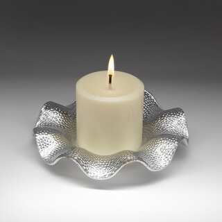 Ruffle Textured Silver Canape Plate With Candle