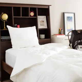 College Dorm Room Twin XL 3-piece Bedding Package (Comforter, Mattress Pad, Pillow)