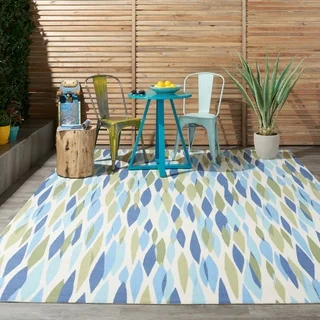 Waverly Sun N' Shade Bits and Pieces Seaglass Indoor/ Outdoor Rug by Nourison (5'3 x 5'3)