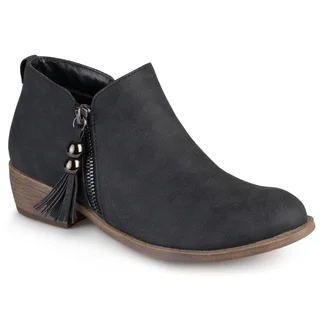 Journee Collection Women's 'Kizzy' Faux Leather Zipper Ankle Boots