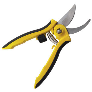 Dramm 60-18043 Yellow Bypass Pruner With Stainless Steel Blades