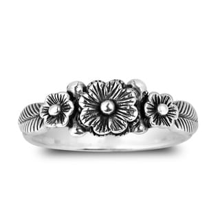 Handmade Sweet Lotus Flower Garland .925 Sterling Silver Ring (Thailand)