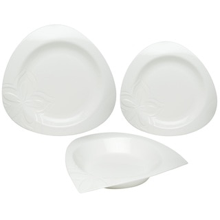 Clematis White Porcelain 18-piece Dinnerware Set.