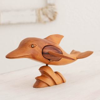 Handmade Mahogany Wood 'Friendly Dolphin' Puzzle Box (Guatemala)