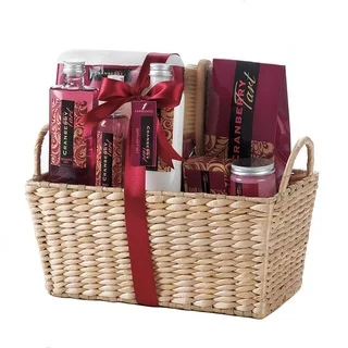 Bath Essentials Cranberry Scent Gift Set