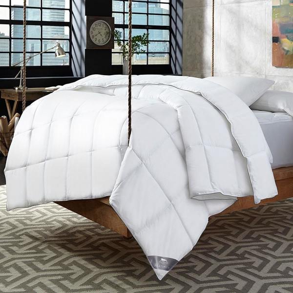 MGM GRAND at Home Platinum Collection Down Comforter