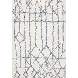 Hand-tufted Xander White/ Slate Moroccan Trellis Shag Rug (2'3 x 3'9)