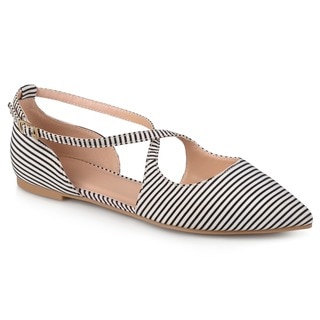 Journee Collection Women's 'Malina' Pointed Toe Crossover Flats