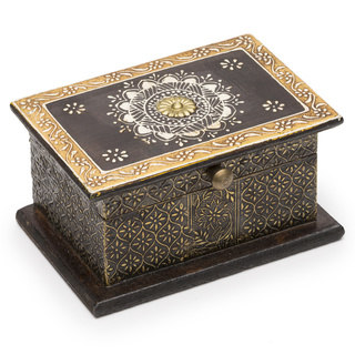 Antiqued Metal Henna Box