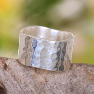Handcrafted Sterling Silver 'Shining Waves' Ring (Indonesia)