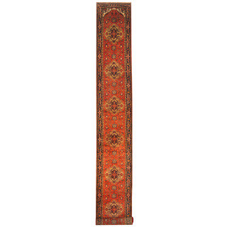 Herat Oriental Indo Hand-knotted Serapi Wool Runner (2'6 x 20')