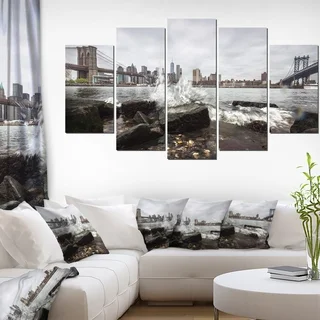 Designart 'Skyline with Brooklyn Manhattan Bridges' Large Cityscape Artwork on Canvas