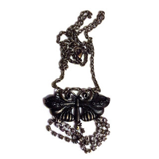 Vintage Style Rhinestone Dragonfly Pendant Necklace