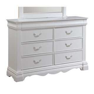 Acme Furniture Estrella White Wood 8-drawer Dresser