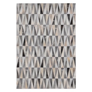 Hand-stitched Spikes Cow Hide Leather Grey Rug (5' x 8')