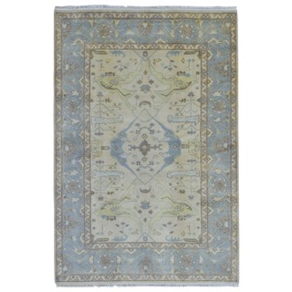 Fine Rug Collection Hand-knotted Oushak Blue Wool Oriental Rug (6'2 x 9'2)