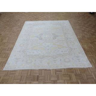 Oriental Beige Wool Oushak Hand-knotted Rug (8' x 9'11)