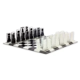 Art Glass Chess Set, 'Crystalline Challenge' (Mexico)