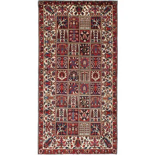 eCarpetGallery Bakhtiar Red Wool Hand-knotted Rug (5'3 x 10'1)