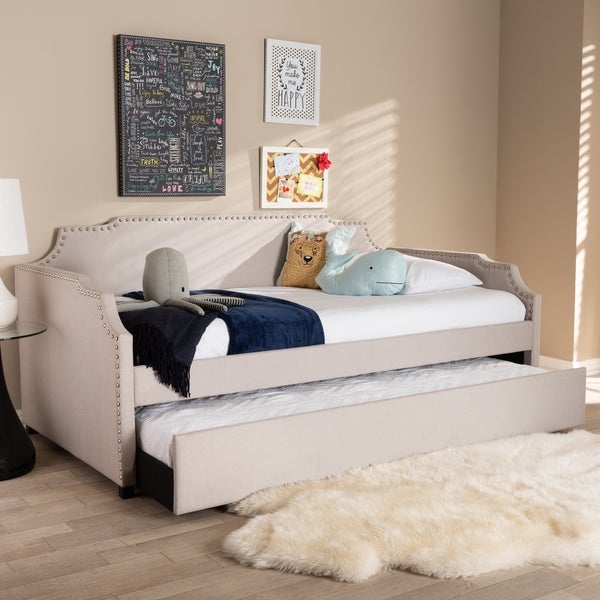 Contemporary Twin Size Daybed with Roll Out Trundle Guest Bed