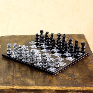 Handmade 'Check in Gray' Onyx and Marble Chess Set (Mexico)