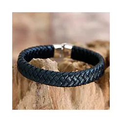 Sterling Silver and Leather Men's 'Courage' Bracelet (Indonesia)