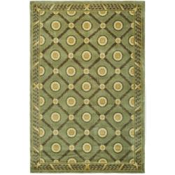 Asian Hand-knotted Trellis Green Wool Rug (6' x 9')