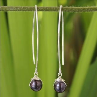 Sterling Silver 'Sublime Darkness' Pearl Earrings (8 mm) (Thailand)