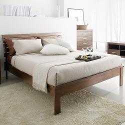 Robbin Brown Queen-size Bed