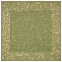 Safavieh Indoor/ Outdoor Oasis Olive/ Natural Rug (6'7 Square)