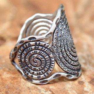 Sterling Silver 'Hill Tribe Moon' Ring (Thailand)