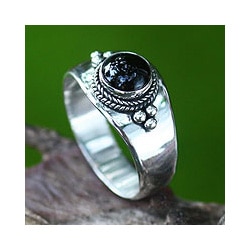 Sterling Silver 'Promise' Onyx Ring (Indonesia)