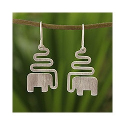 Sterling Silver 'Trumpeting Elephant' Dangle Earrings (Thailand)