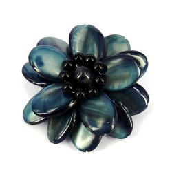 Handmade Superb Gray Lotus Mother of Pearl Floral Pin/ Brooch (Thailand)