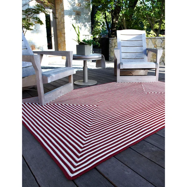 Alexander Home Hand-braided Cromwell Indoor/Outdoor Rug. Opens flyout.