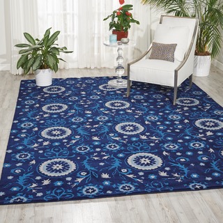 Hand-tufted Suzani Navy Floral Medallion Rug (2'6 x 4')