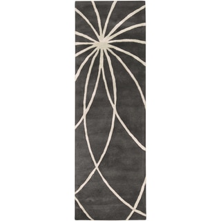 Hand-tufted Beaumont Iron Ore Floral Wool Rug (3' x 12')