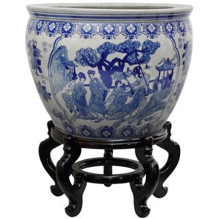 Handmade Porcelain 12-inch Blue and White Ladies Fishbowl (China)