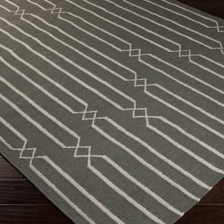 Hand-woven Lelystad Grey Wool Rug (5' x 8')